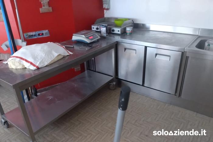 PIZZERIA DA ASPORTO - Soloaziende.it PIZZERIA DA ASPORTO - Soloaziende.it